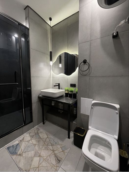 Продам квартиру с евро ремонтом находиться в центре города