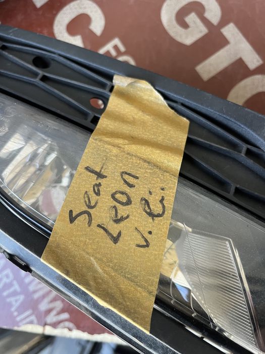 Халоген Seat Leon 2013-