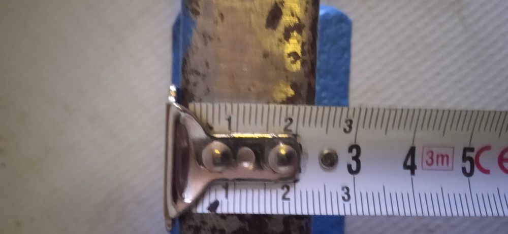 стара малка наковалня от осемдесетте години