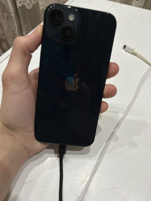 14 айфон, 128 гб ,темно -синий