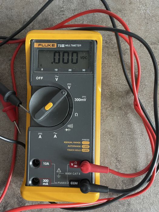 Multimeteu profesional Fluke