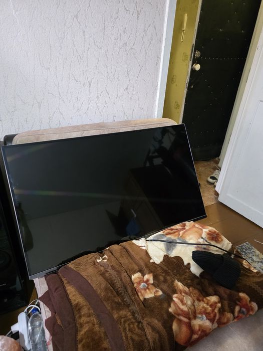Продам телевизор LG