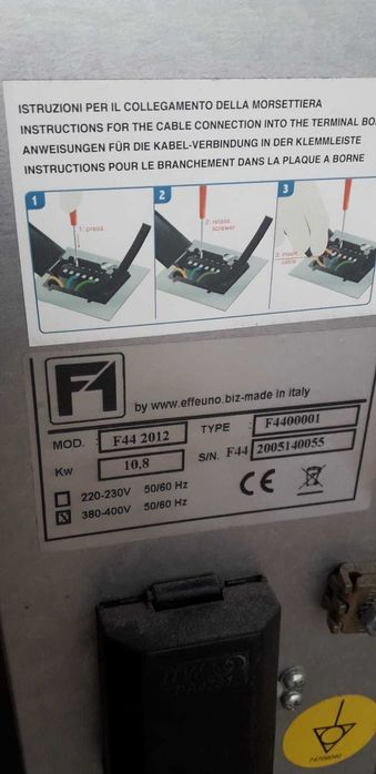 Vand cuptor pizza profesional.