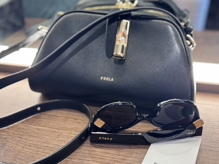 Чанта Furla черна