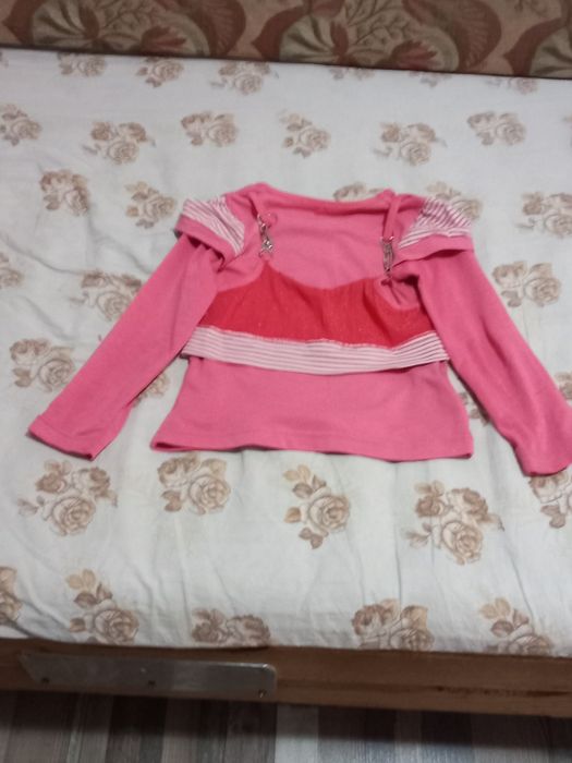 Vând  haine ptr copii în stare bună fete băiat