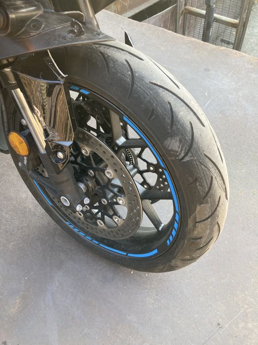 Honda CBR650R на части