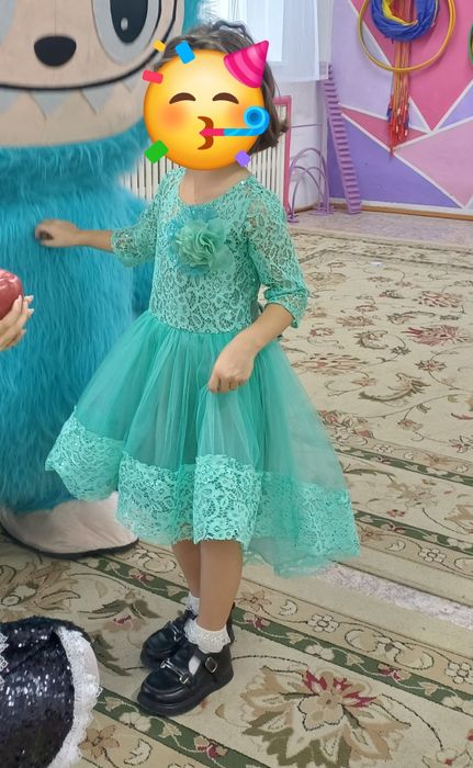 Платье детское праздничное