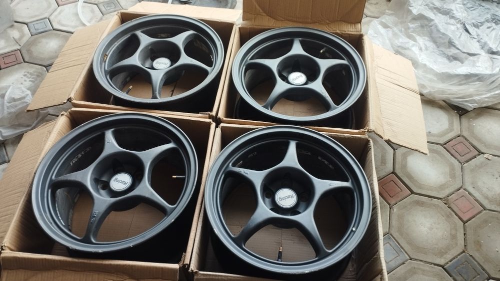 Enkei r17 RP 01,  ширина 9jj, Japan 5шт