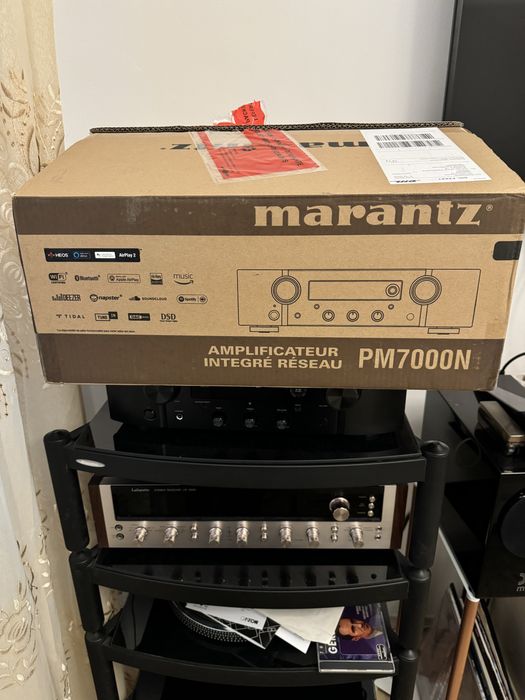 Marantz reciever 7000N