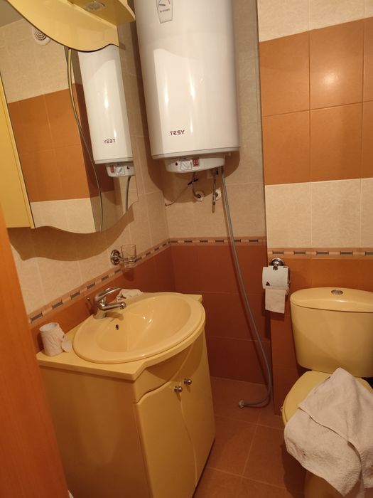 Продавам Мезонет и Гараж