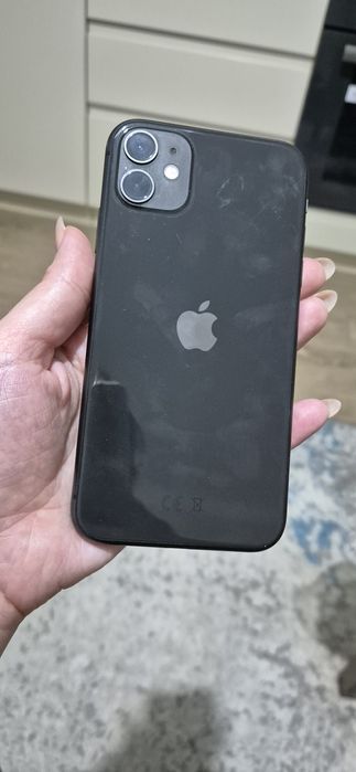 Продаём 2 шт айфона 11