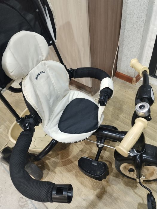 Детский трехколесный велосипед