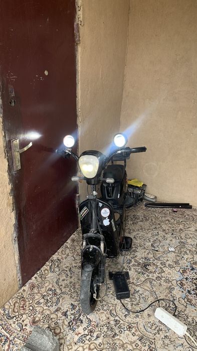 Скутер sk8 сатлады