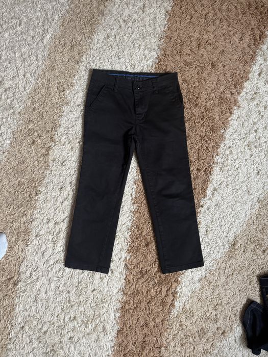 Продам джинсы на мальчика