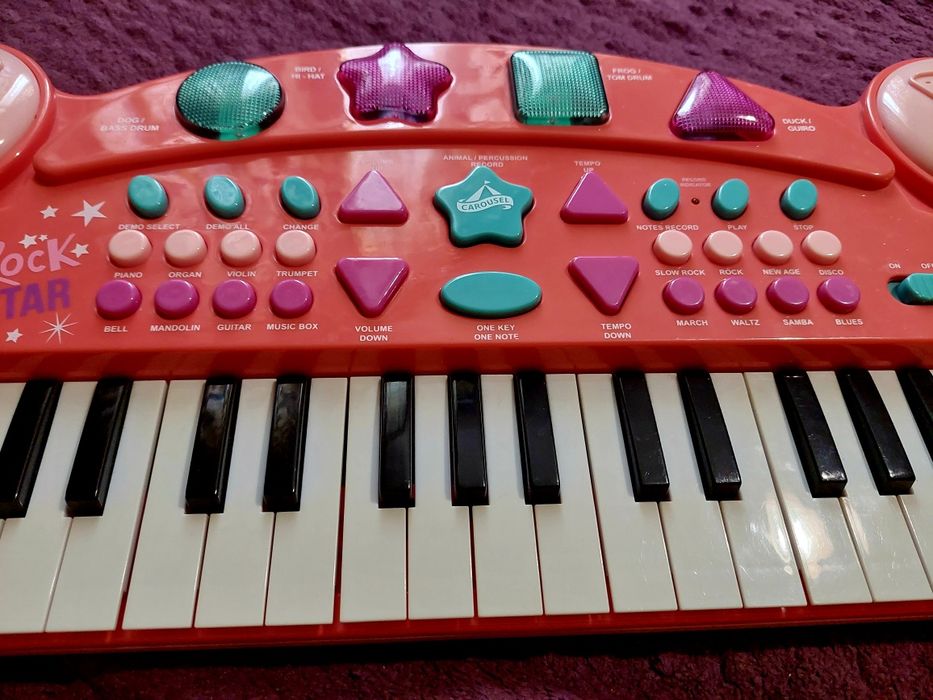 Детски музикален клавир
