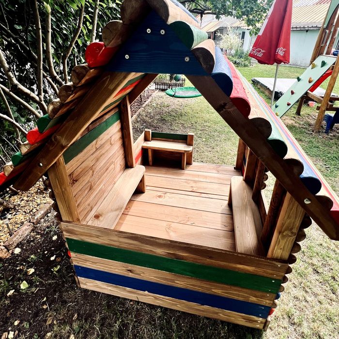 Къщичка за деца от 3 до 8г.