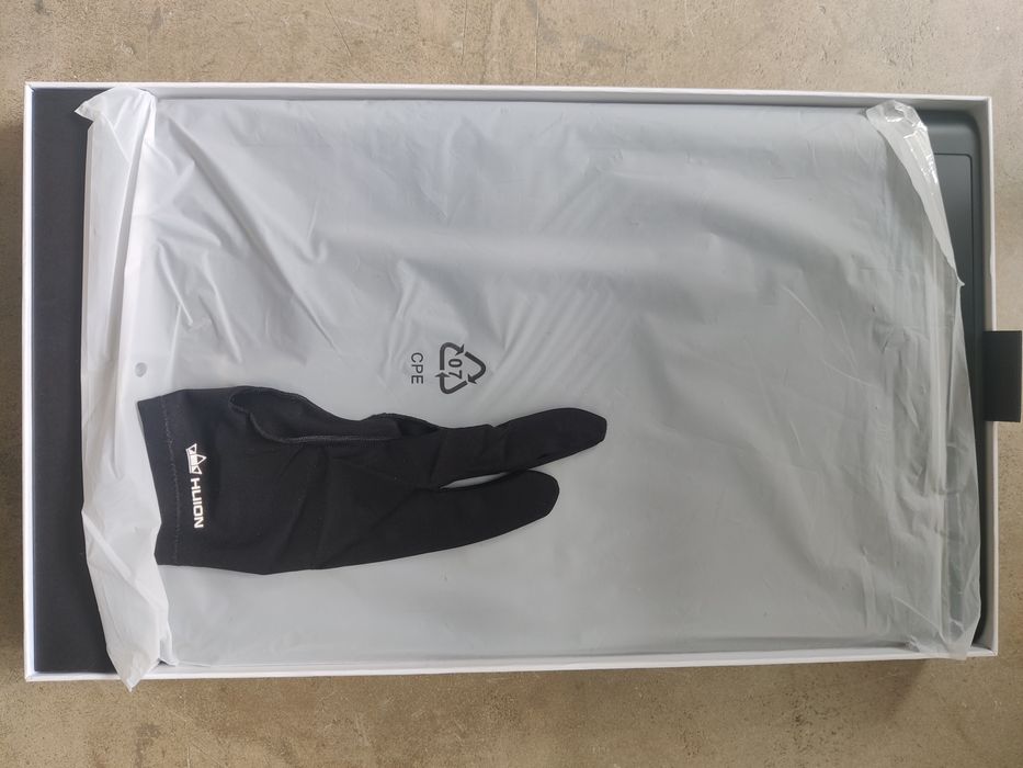 Tableată grafică Huion Inspiroy H1060P – Ca nouă