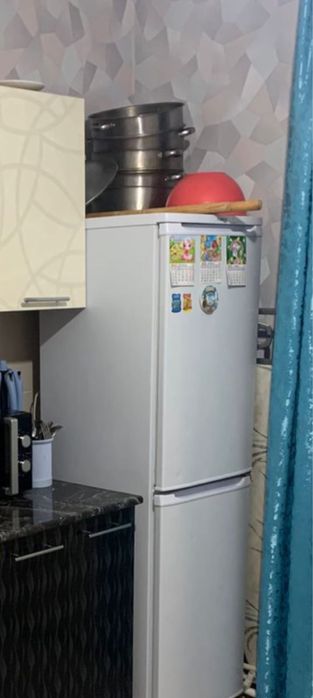 холодильник индезит в отличном состояние