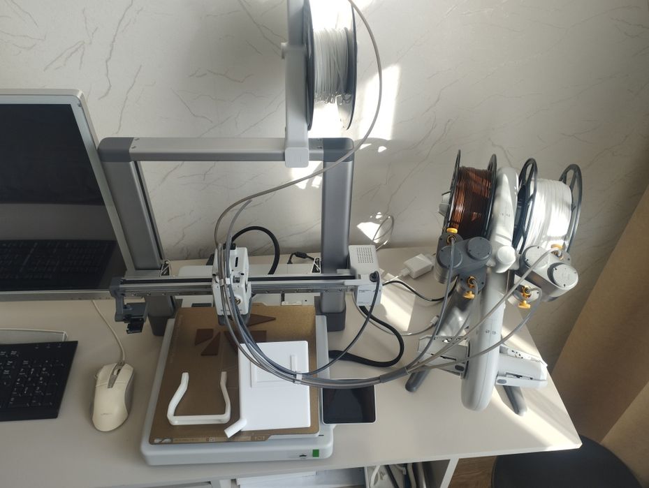 3 д принтер bambulab A1 AMS