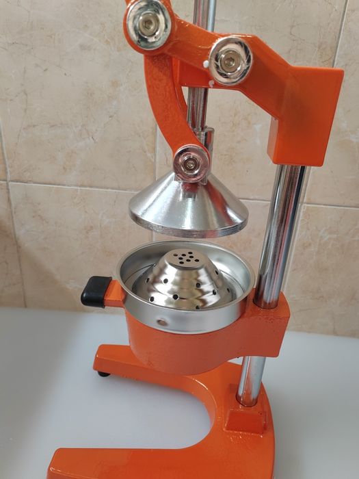 Соковыжималка для цитрусовых, граната.