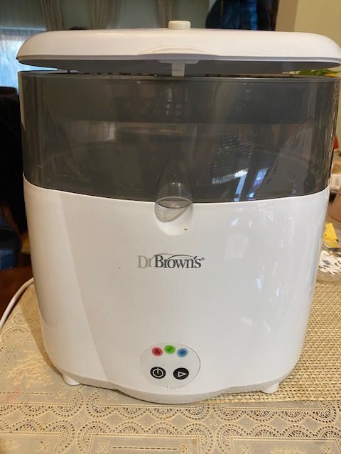 Sterilizator biberoane Dr Brown's
