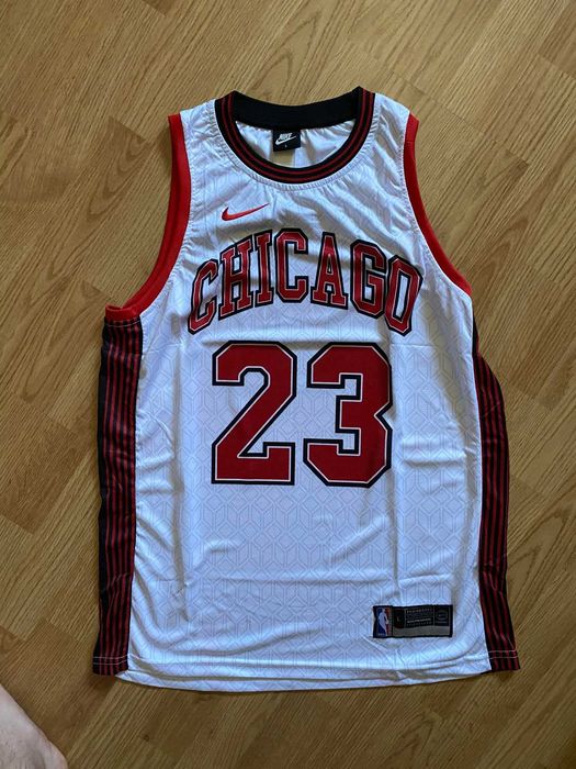 Nike Michael Jordan Maiou/Jersey Chicago Bulls