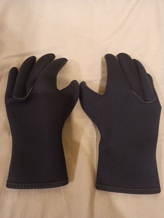 Неопренови ръкавици