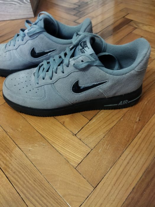 Нови мъжки маратонки