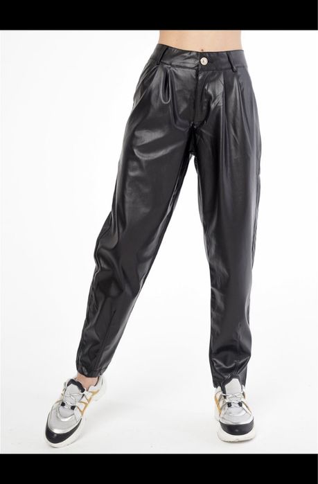 Новые. Стильные кожаные брюки. Турция.