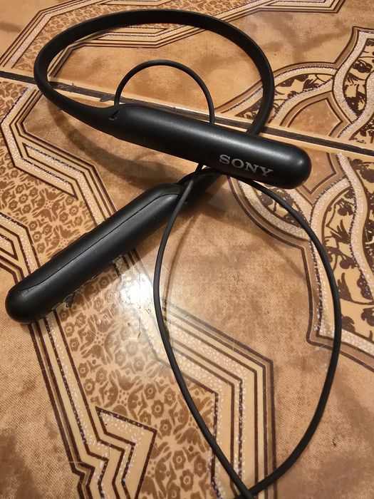 Casti wireless Sony WI-C600N