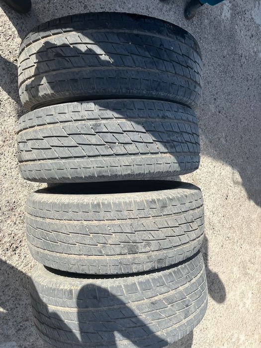 Продам шины на Land Cruiser Prado