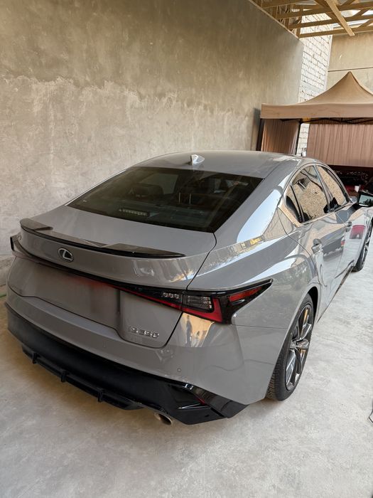 LEXUS IS F-sport