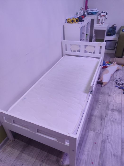 Детская кровать ю