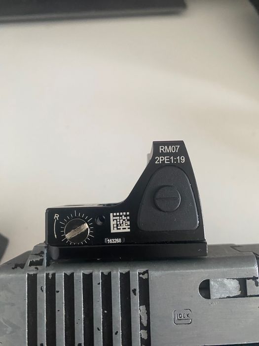 бързомер (Red dot sight) Trijicon RMR Type 2 RM07 мерник