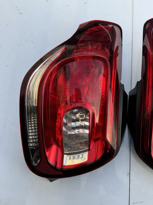 Stop Citroen ds3 dreapta/stanga original impecabil!