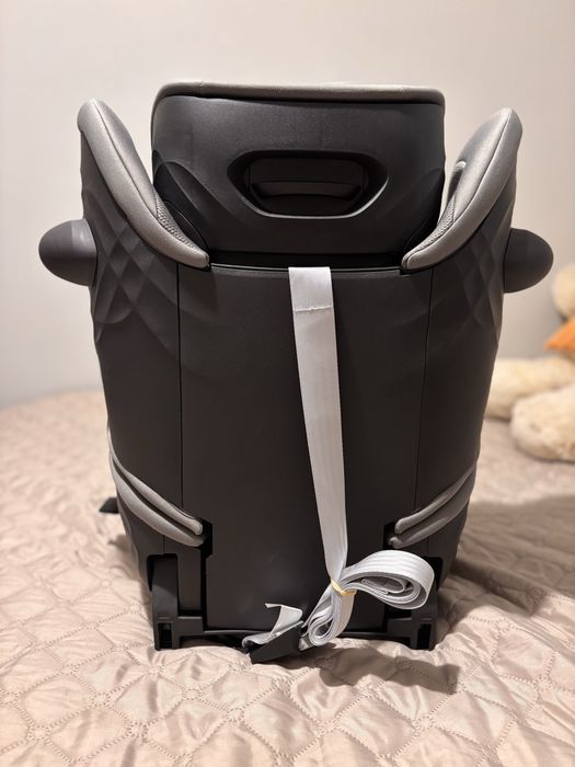 Детски стол за кола Cybex Pallas G i-Size Plus