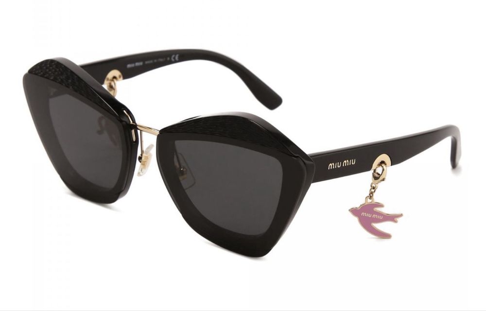 Оригинални луксозни слънчеви очила Miu Miu (Prada) с висящи аксесоари