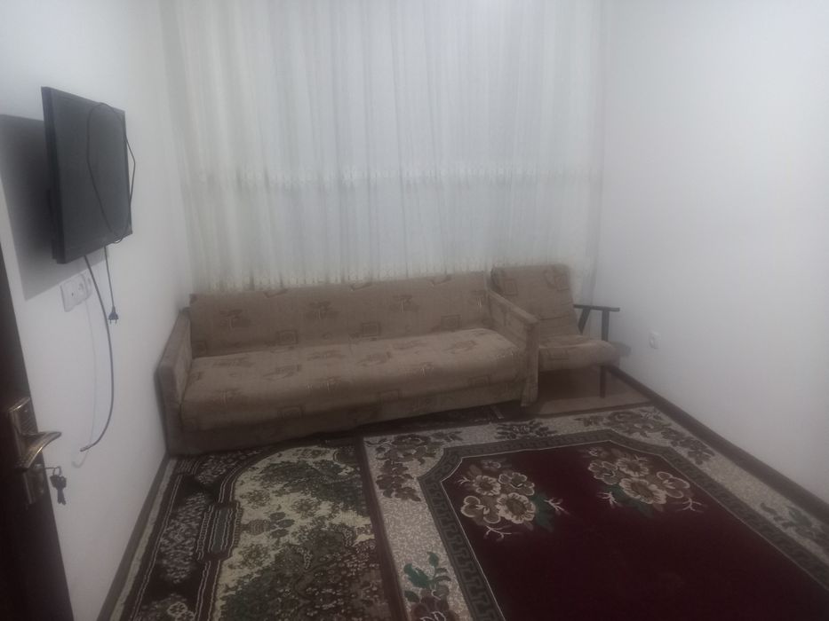 Чирчик 1 хона уй арендага берилади