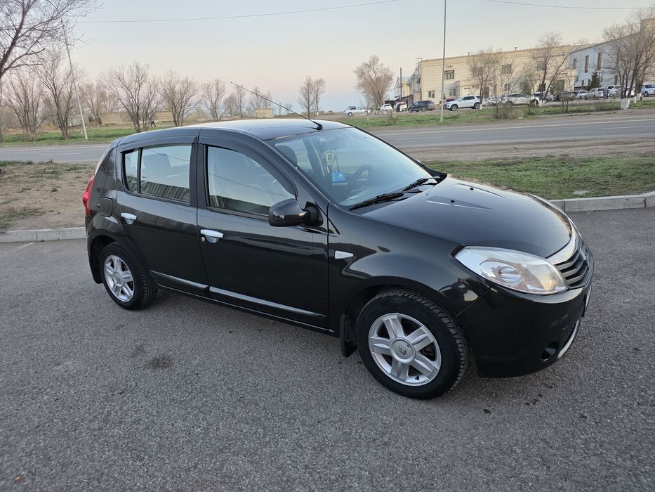 Продам Renault Sandero 2014 г.