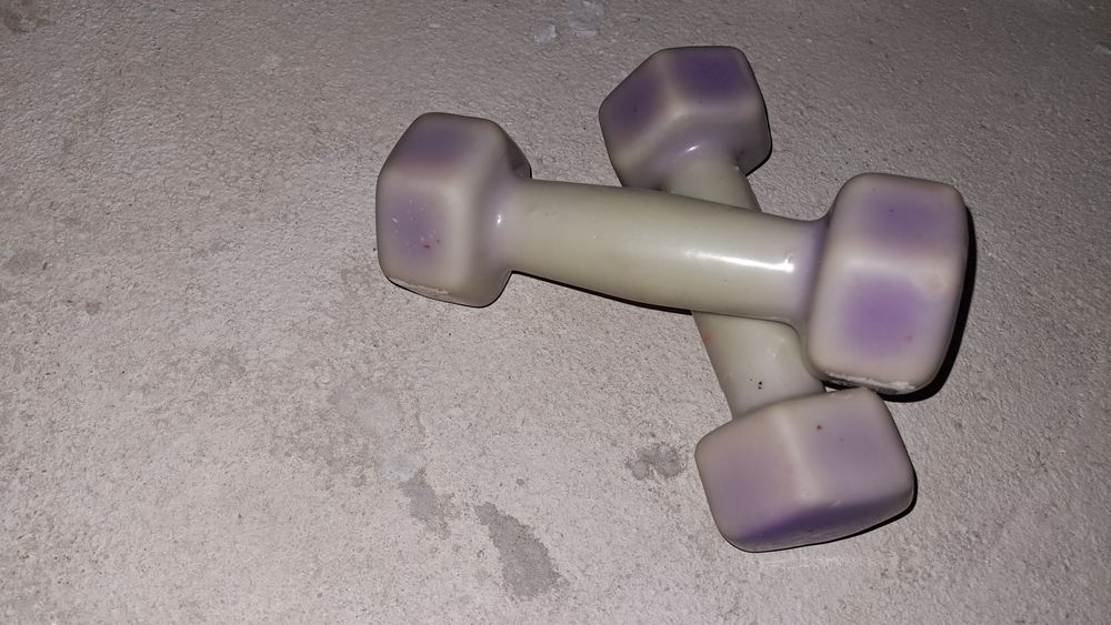 Гантел сотилади 2