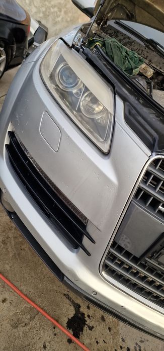 Far dreapta audi Q7 4L  far xenon audi Q7 4L