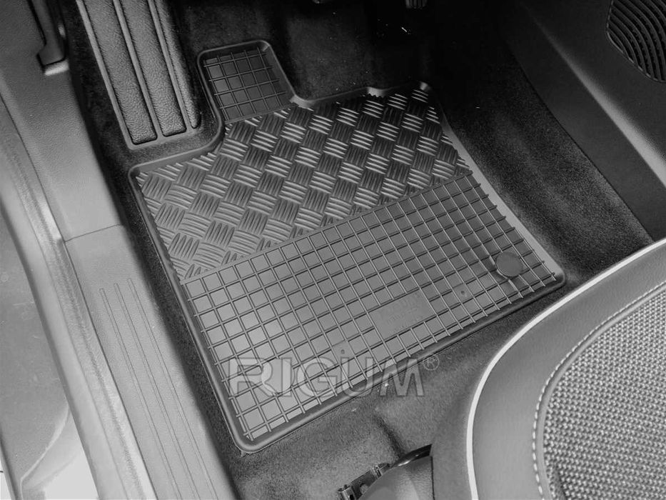 Гумени стелки или багажник MITSUBISHI ASX след 2023 г.