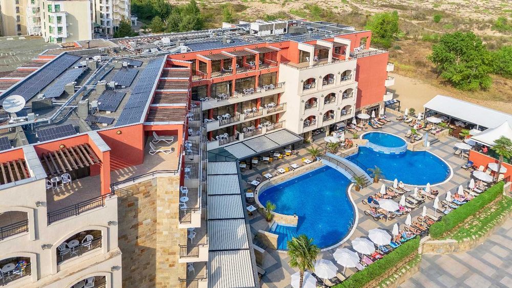 Продава се Двустаен апартамент в к.к. Слънчев бряг - 75 кв.м за 616 €/кв.м - Снимка #13