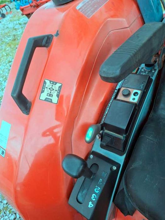 Японски трактор YANMAR AF330 30 к.с. 4WD - ДЖЕЙ ТРЕЙДИНГ