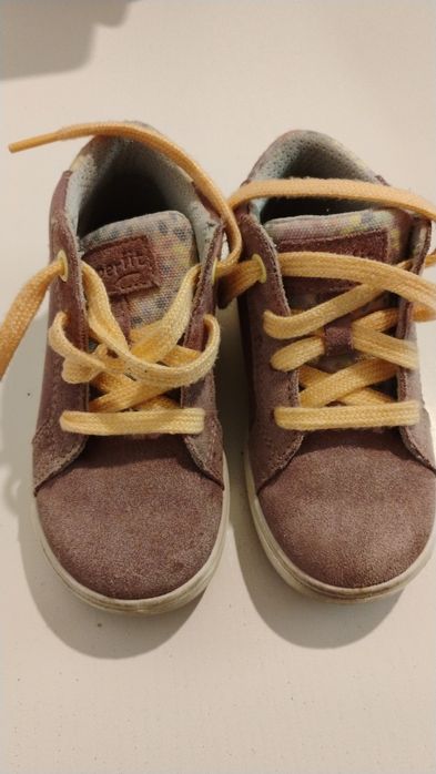 Vand pantofi fetițe Superfit 22
