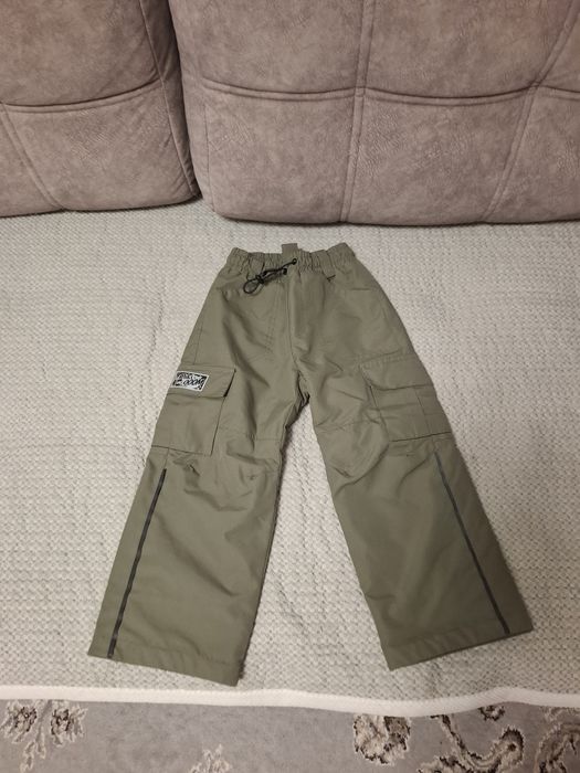 Продам детский костюм весна-осень