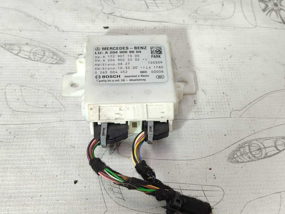 Unitate control senzori parcare Mercedes-Benz C W204 COD: A2049009004 2012 / [2007-2014] / (5G3)