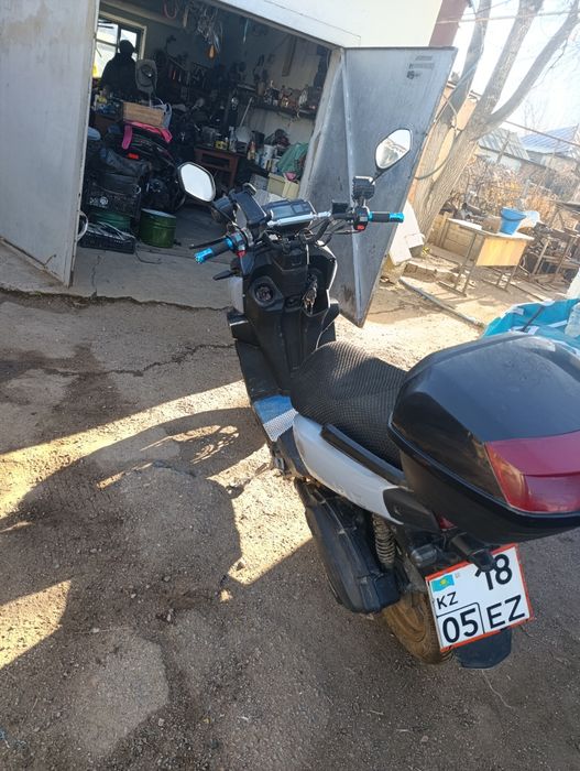 Продам мопед танк