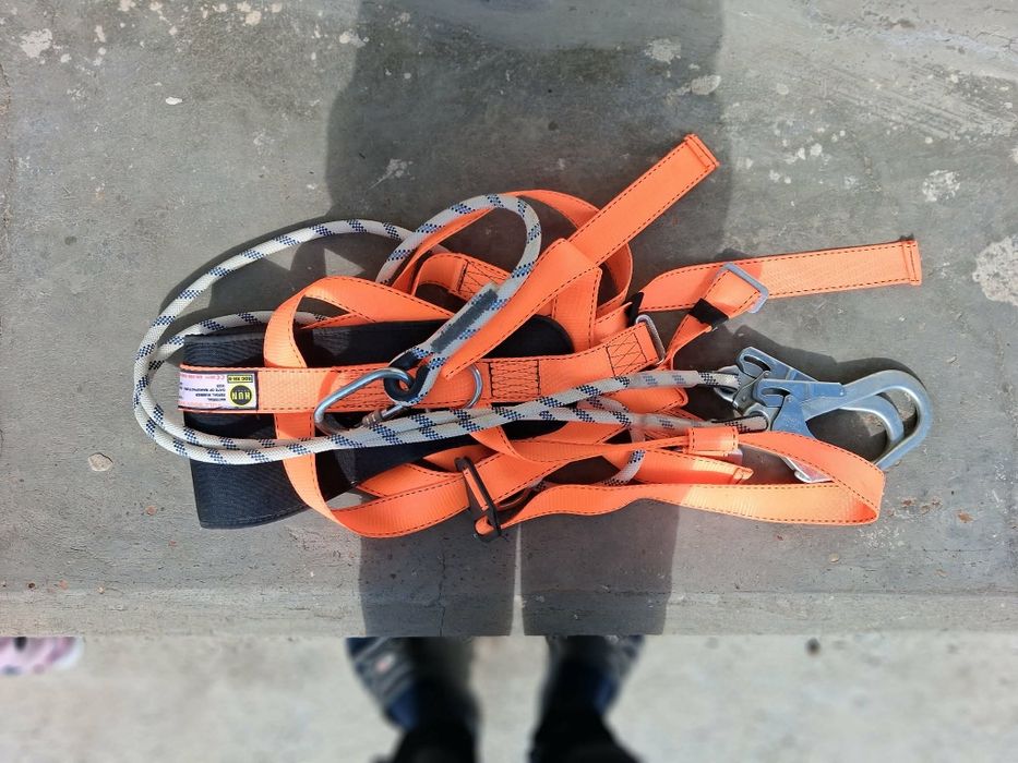 Vand hamuri de protecție pentru inaltime