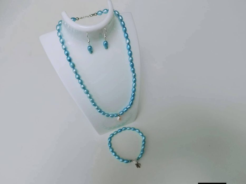 Set lant/colier, bratara si cercei argint 925, perle cultura albastru
